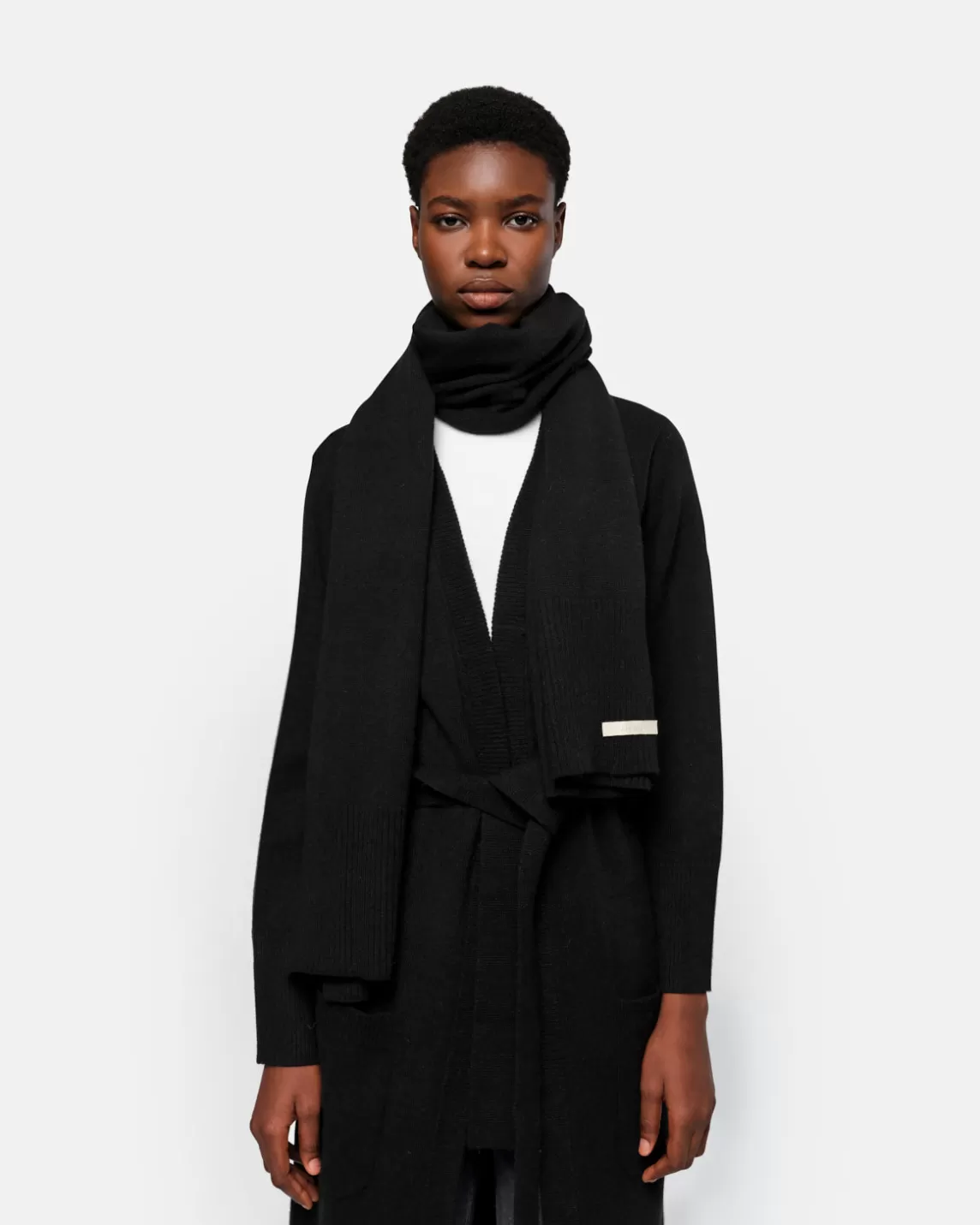 Apparis Harris Scarf Noir Cheap